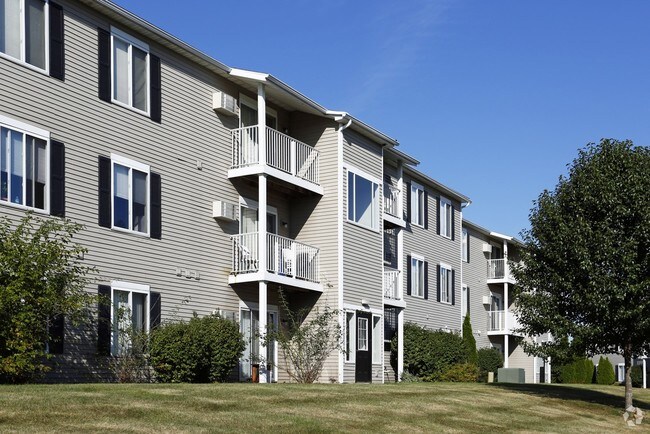 Custer Estates Apartments