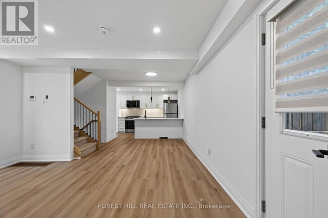 Photo - 221 Churchill Ave