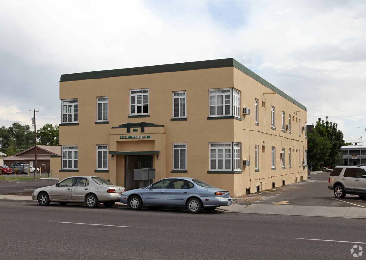 Photo - State Apartments