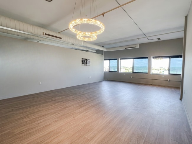 Photo - 125 S Kalamazoo Mall Unit 608