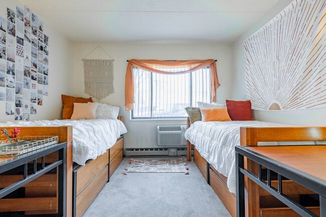 Meridian on College Avenue Apartments | Penn State University | Off ...