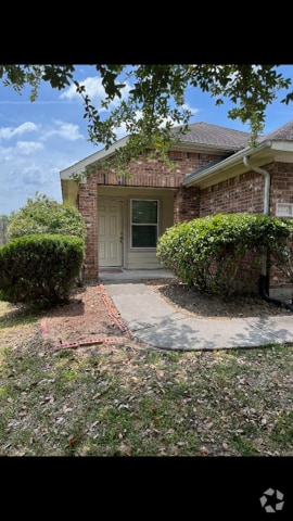 Front Door View - 4418 Plumeria Ave Rental
