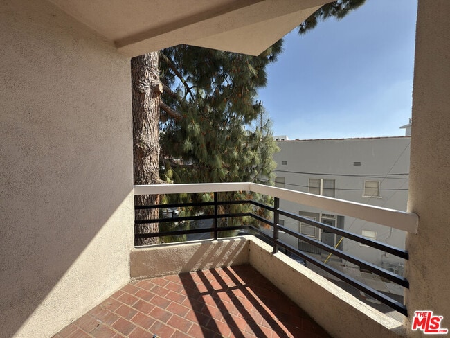 Photo - 120 S Crescent Dr Unidad 102