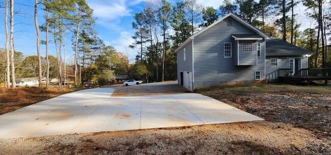 Photo - 4872 Lewis Rd