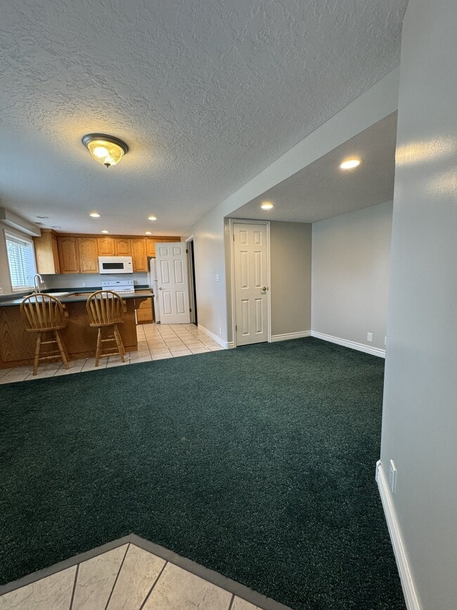 Photo - 11207 Woodfield Rd