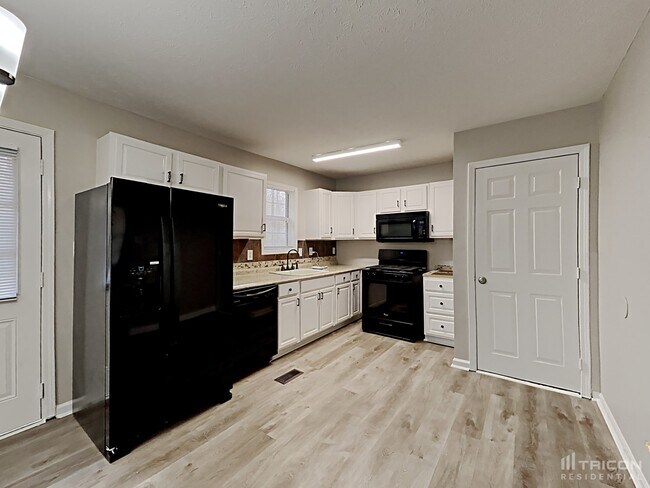 Photo - 476 Hale Haven Dr Casa