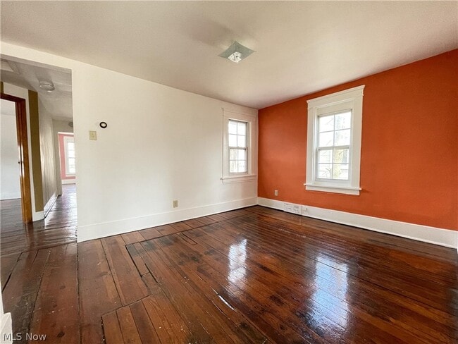 386.5 Silver St Unit UP
