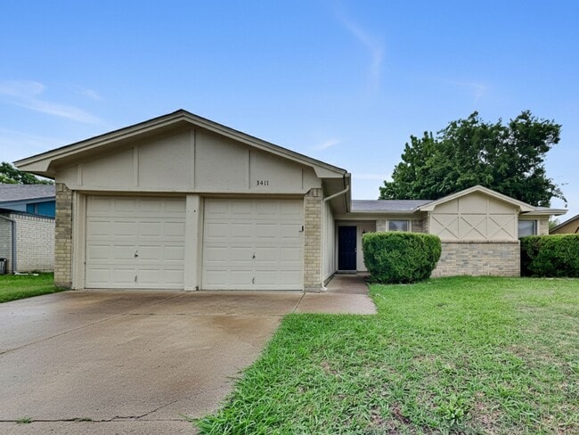 Building Photo - Spacious 3BR/2BA Home in the Heart of Arli...