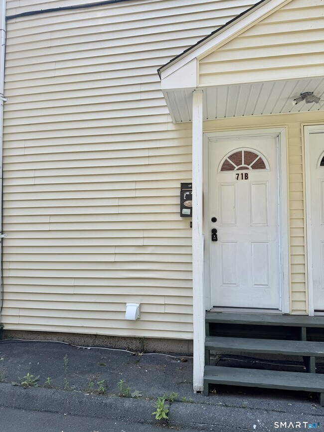 Photo - 71 Williams St Unit B