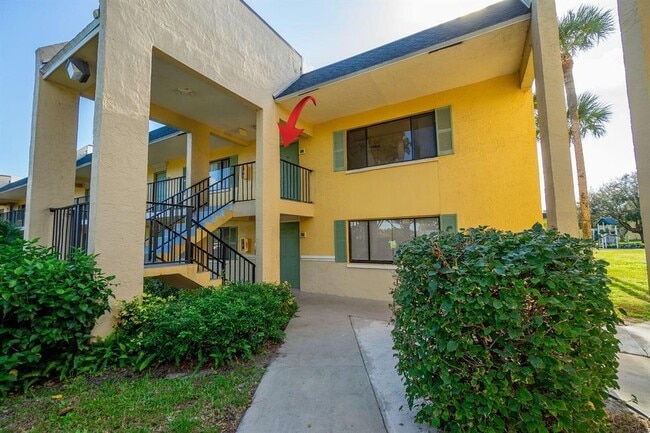 Photo - 720 Meadows Cir Unit 720