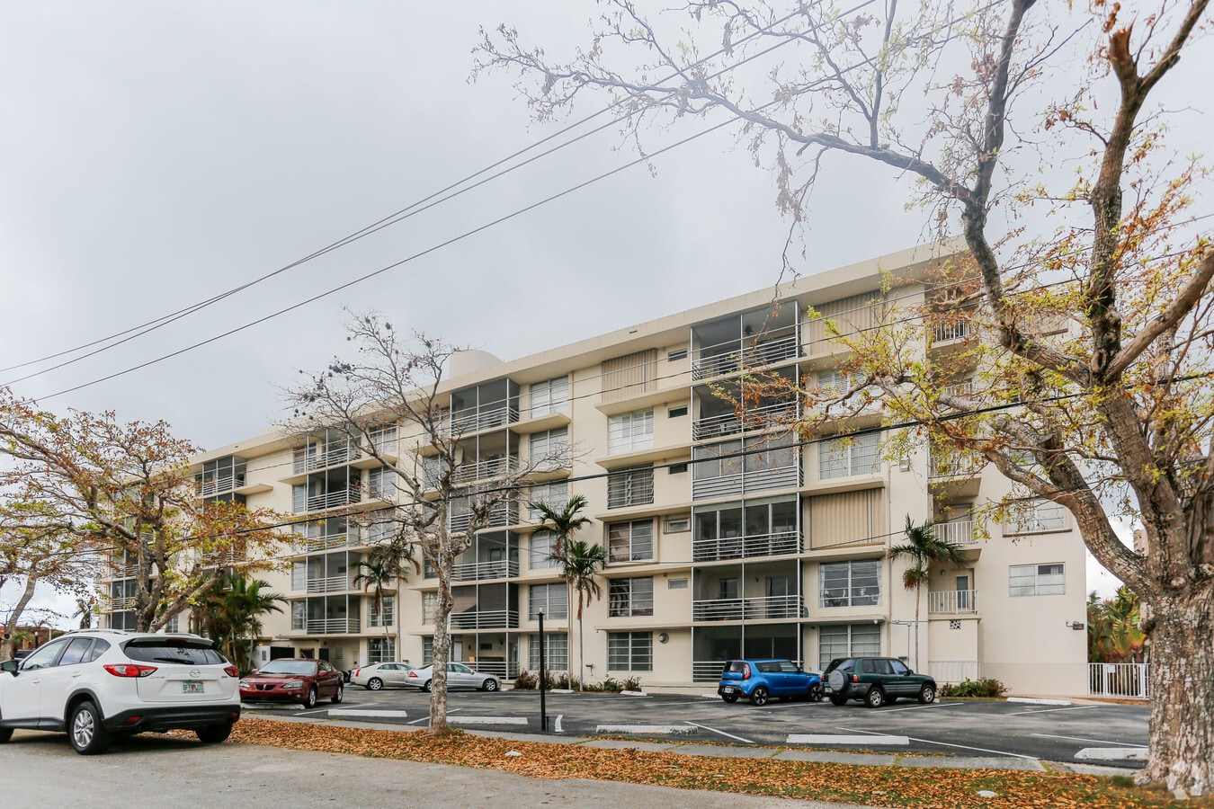 Photo - Bahia Vista Condominiums