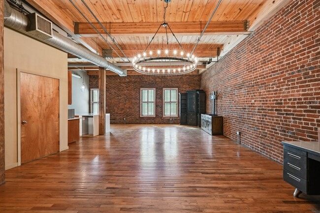 Photo - Open floor living at its best! 1 BR/2 BA l... Unit 4A