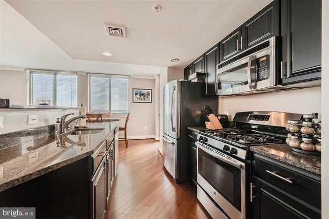 Photo - 414 Water St Unidad 2302