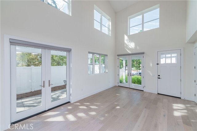 Photo - 146 E 18th St