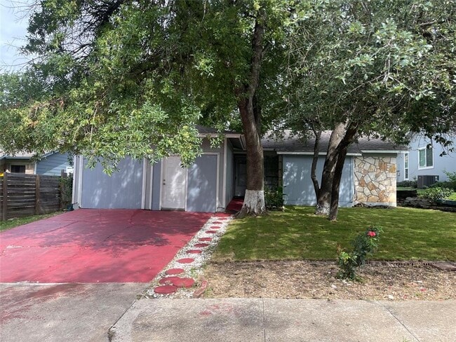 Photo - 4808 Spring Meadow Cove House