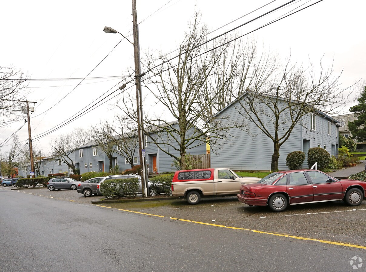 Photo - Upshur House