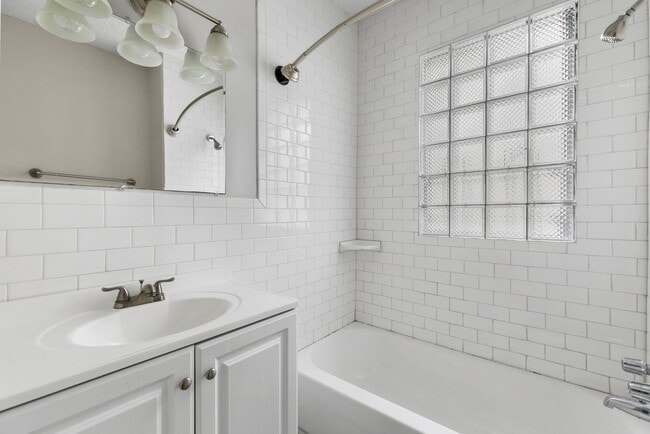 Photo - Redmont Place