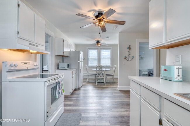 Photo - 2 Via Ripa Wy