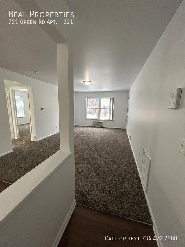 Photo - 721 Green Rd Unit 221