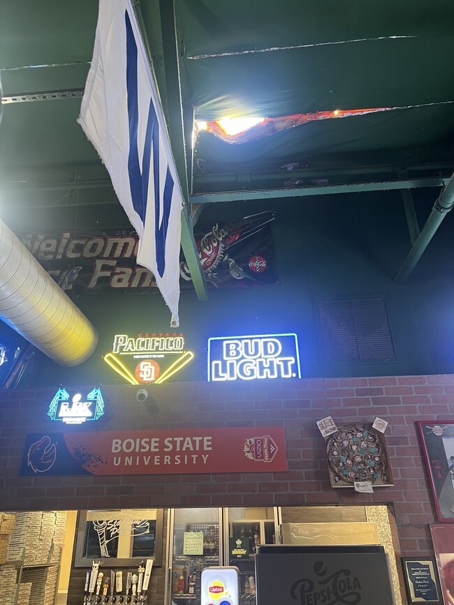 Photo - 951 N Auburn Ave