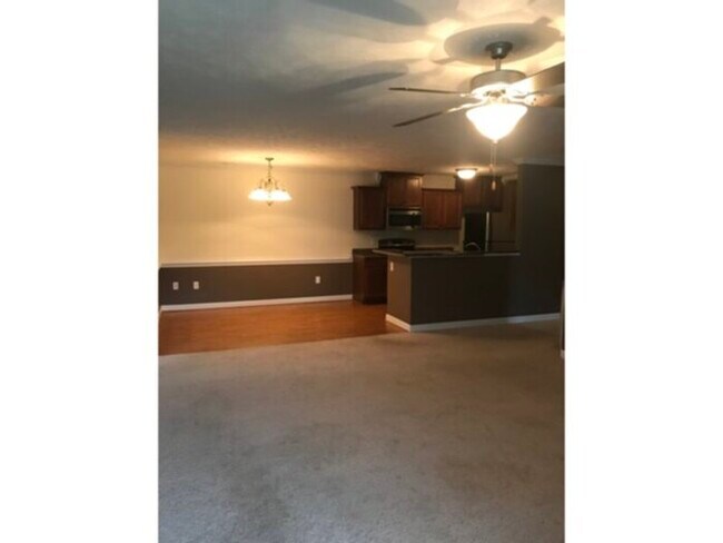 Photo - 1820 Balmoral Dr