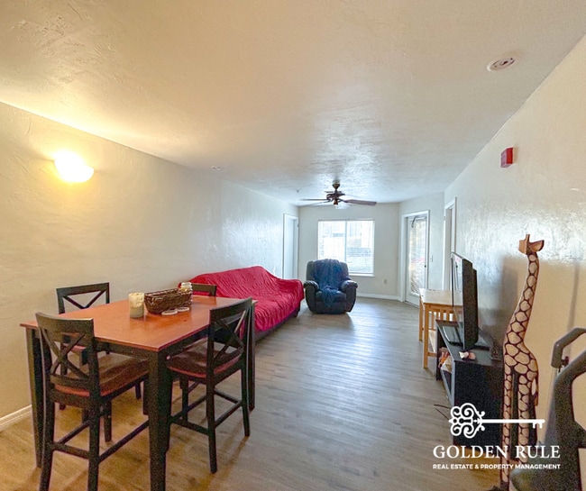 Photo - 4000 SW 23rd St