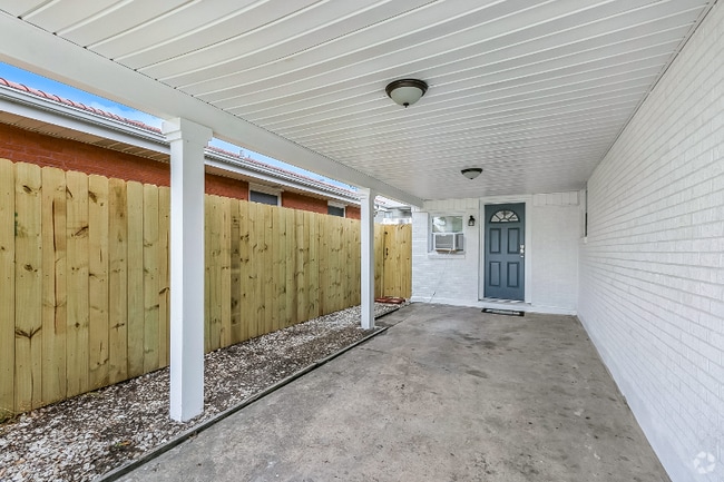 Building Photo - 901 Perrin Dr Rental