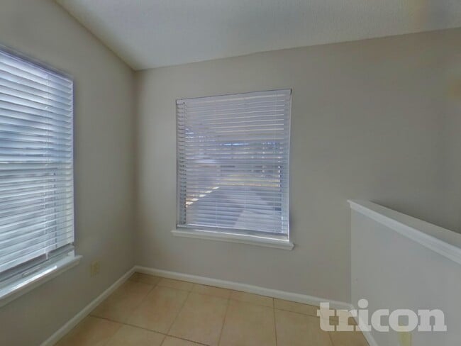 Photo - 8158 Pilgrims Trace Dr