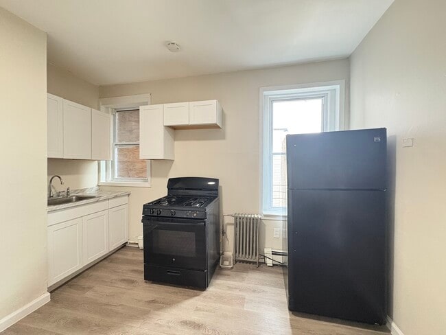 89 Mt Prospect 2C - 87 Mount Prospect Ave Apartments Unit 2C