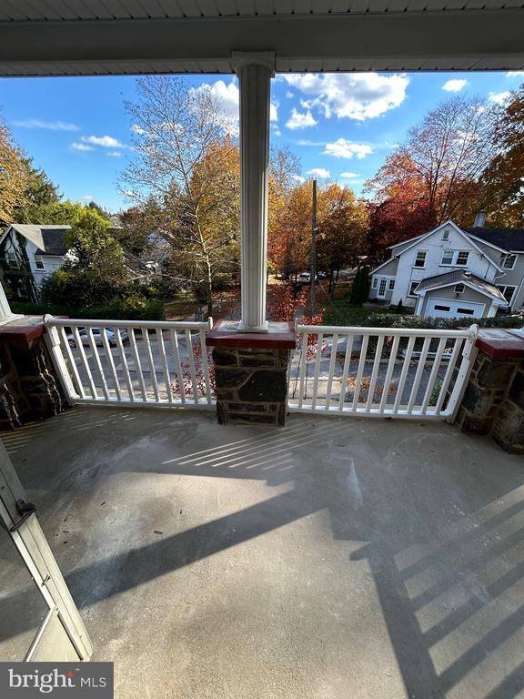 Photo - 33 Price Ave