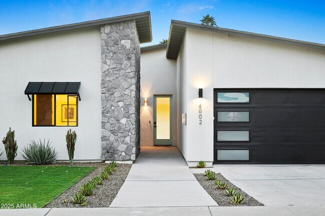 Photo - 4002 N 33rd Pl