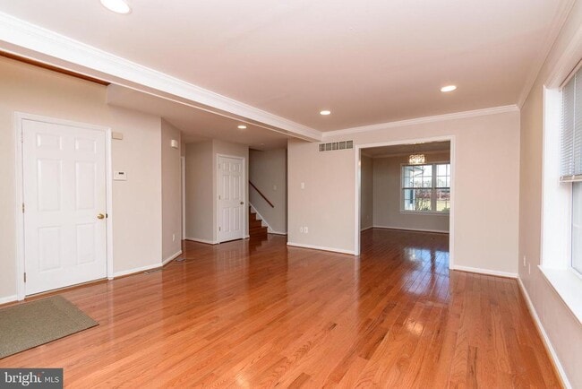 Photo - 521 Dogwood Dr