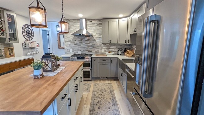 Building Photo - 76 Milk St Unit 1