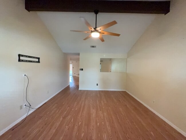 Photo - 6415 Elm Springs Dr