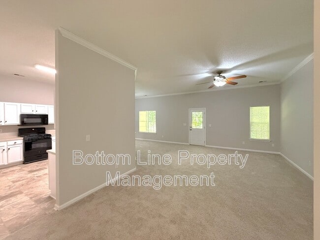 Photo - 1020 Stinson Glen Ln