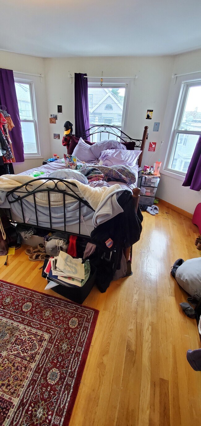 Photo - 16 Underwood Park