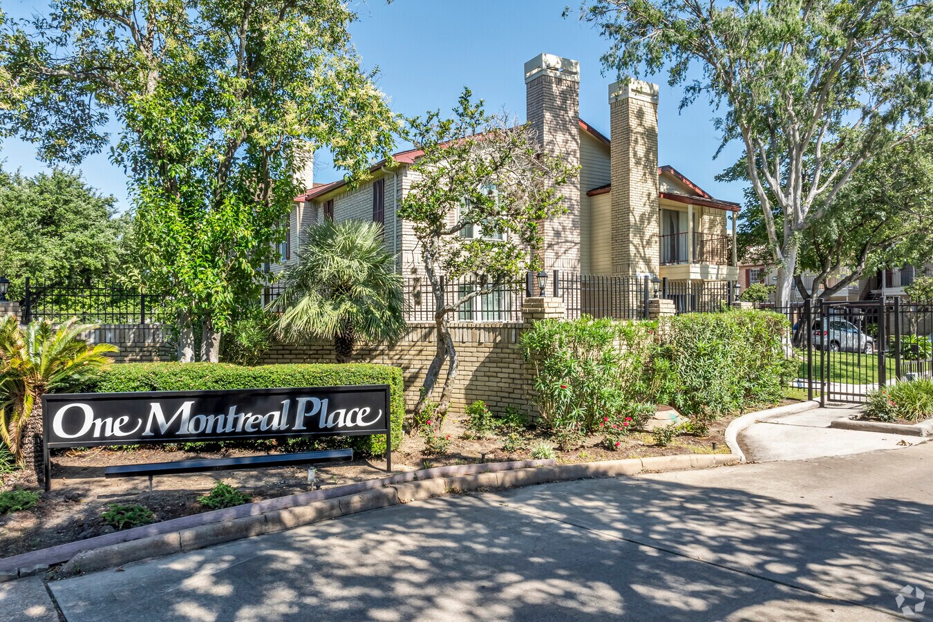 One Montreal Place - One Montreal Place Apartments