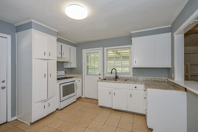 Photo - 4244 Sunshine Dr
