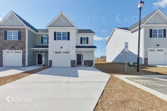 Photo - 3712 Oak Leaf Wy Townhome