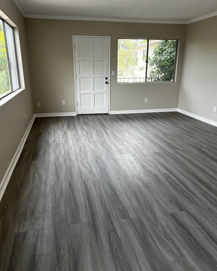 Photo - 2607 Voorhees Ave