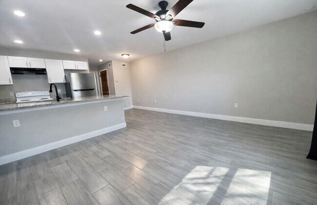 917/919 Freemont St & 3304/3306 Edgewood Ave