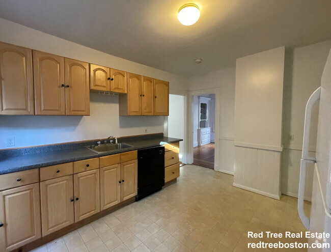 Building Photo - 6 Shepard St Unit 6 Rental