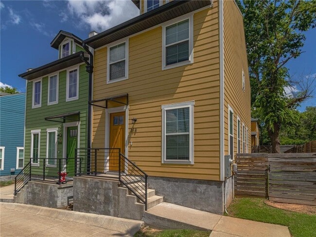 Building Photo - 318 M.L.K. Jr Blvd Rental
