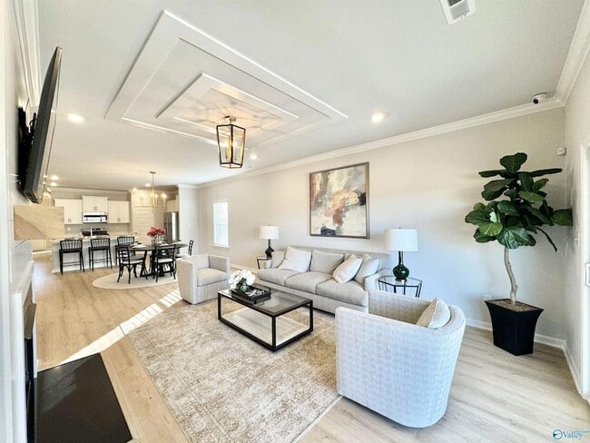 Photo - 117 Willow Rose Ln