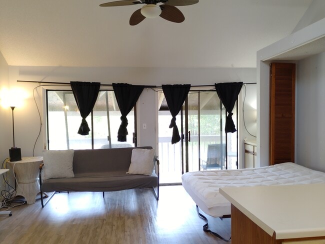 Photo - 500 Fairway Village Dr Unit 11