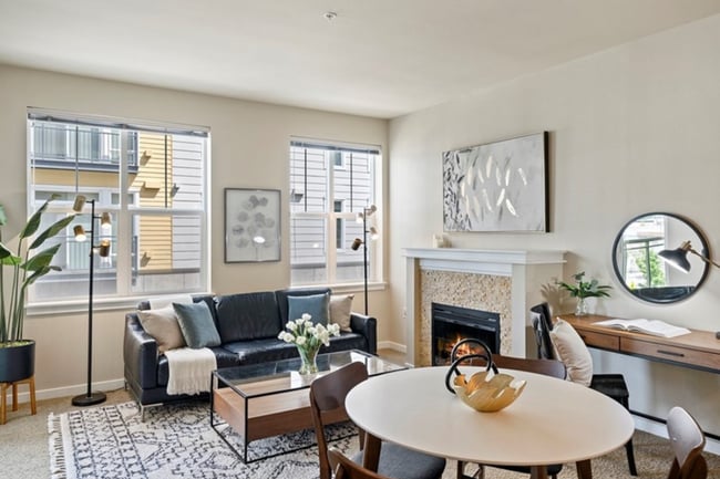 Building Photo - 16141 Cleveland St Unit #314