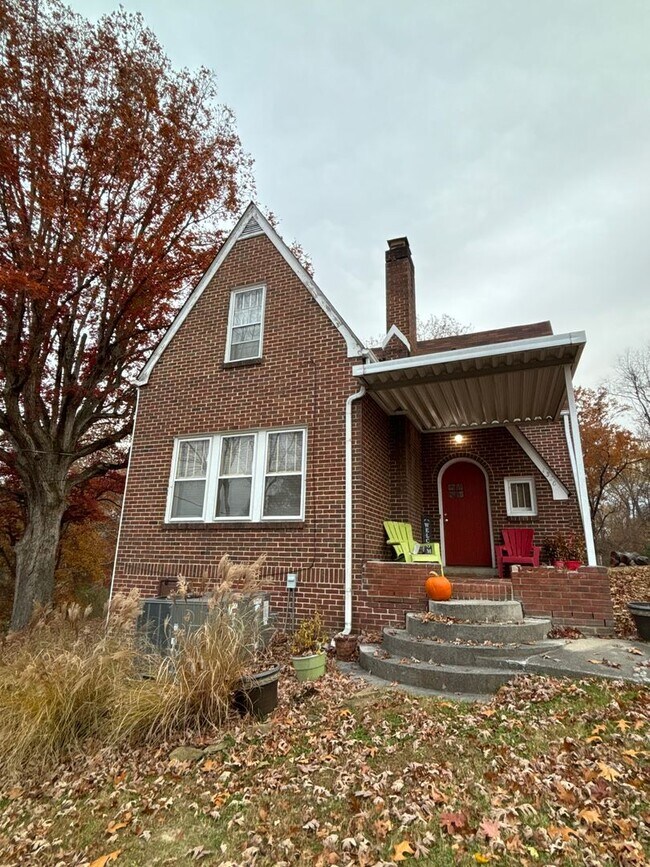 4 Bedroom Home Downtown Corbin, KY - 4 Bedroom Home Downtown Corbin, KY
