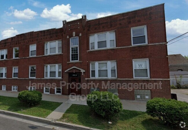 Building Photo - 3609 W Le Moyne St Unit 2 Rental