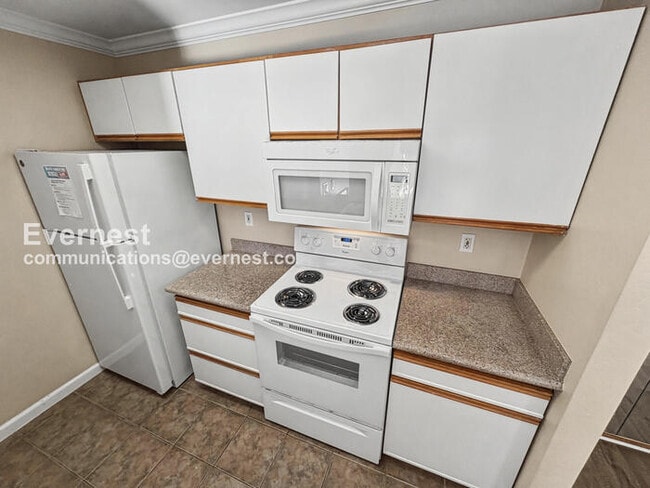 Photo - 3173 Wayside Plaza Unit APT 205