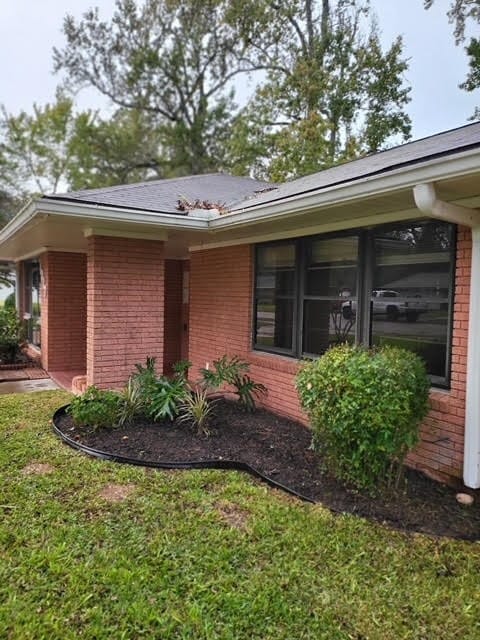 Photo - 1017 Oak Dr